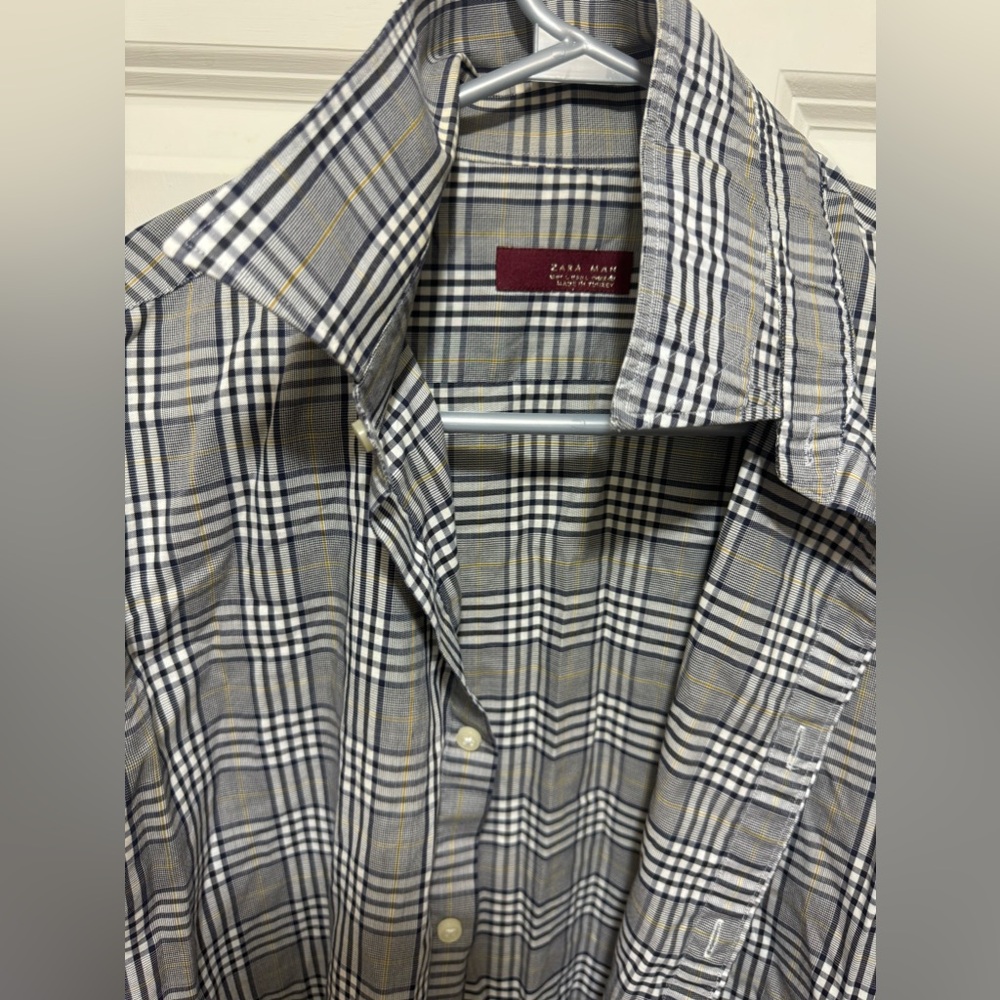 Zara Zara USA Men L button down shirt